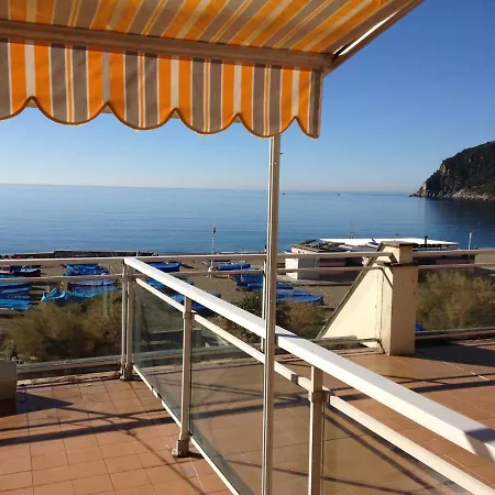 58 Via Cristoforo Colombo Sestri Levante